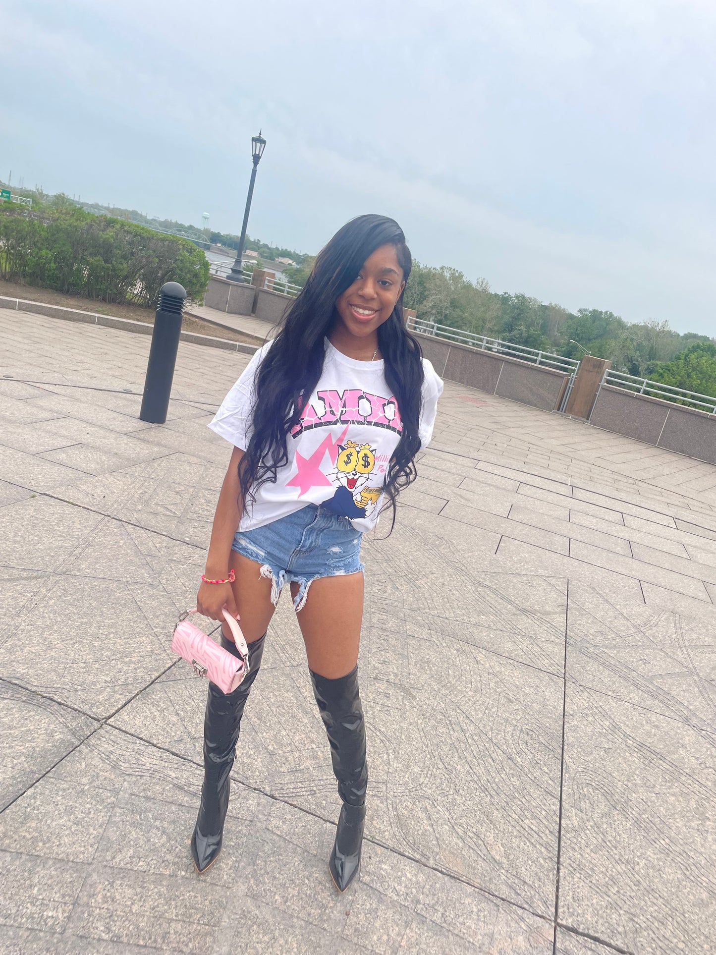 Amip Cat Star Tee White